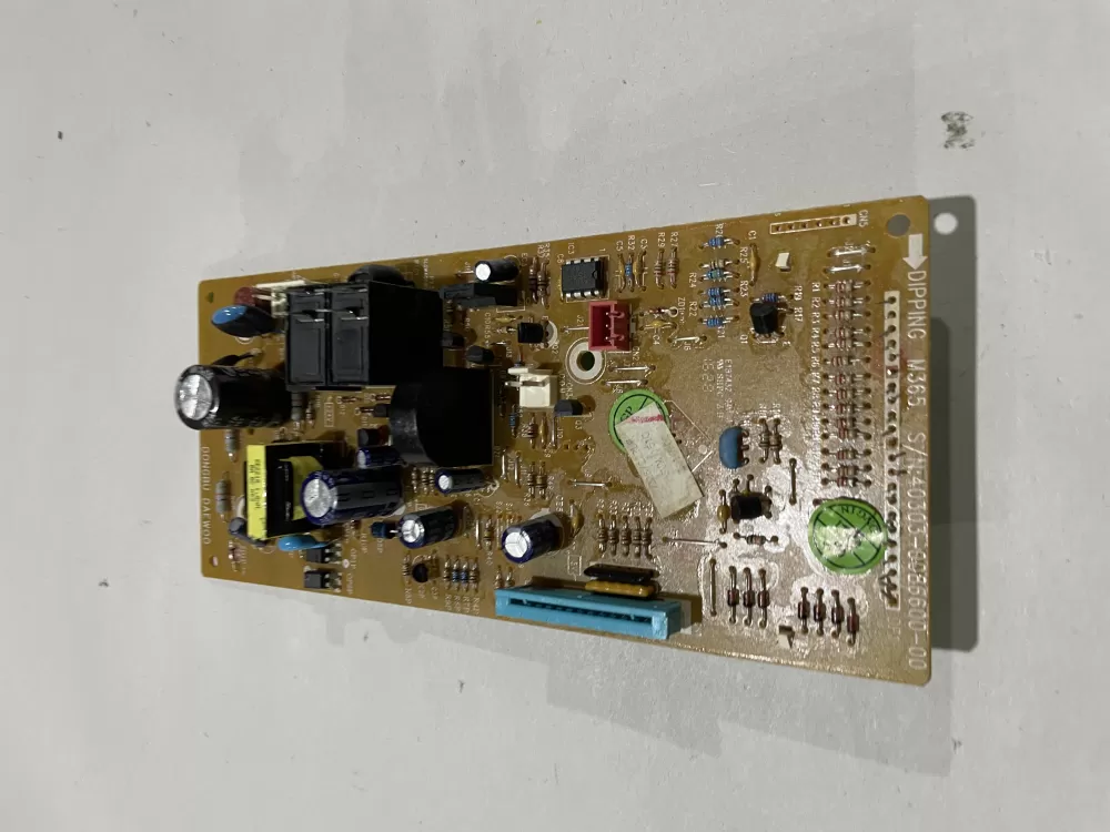 GE 40303-0086600  E137432   Microwave Control Board