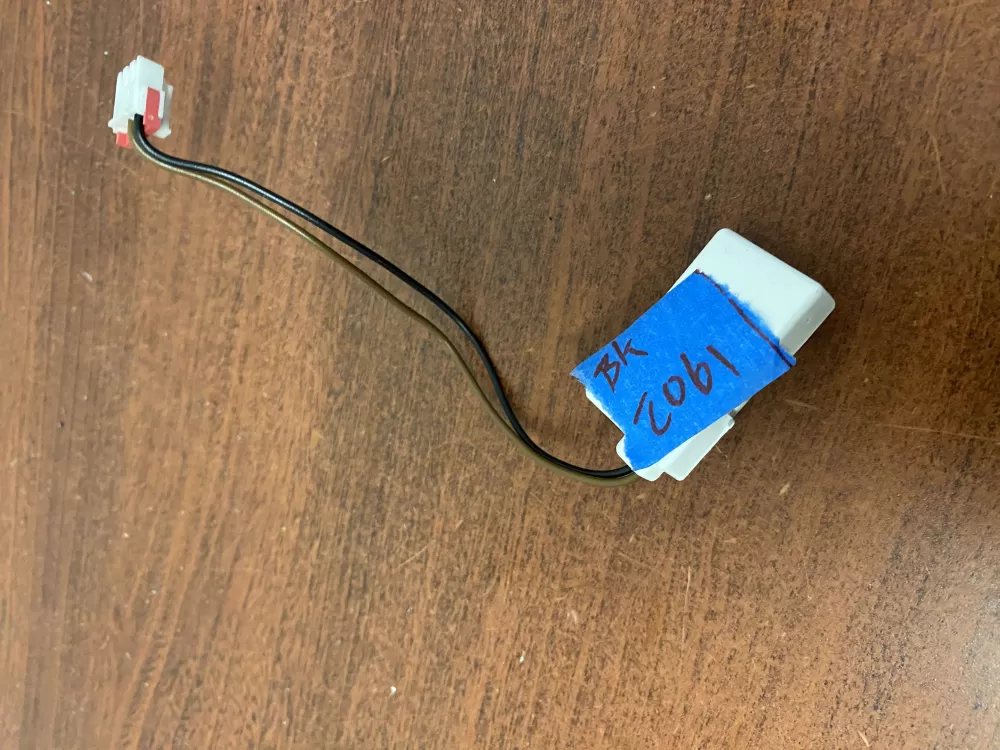 Samsung DA61 05687A Refrigerator Control Board AZ61136 | BK2061