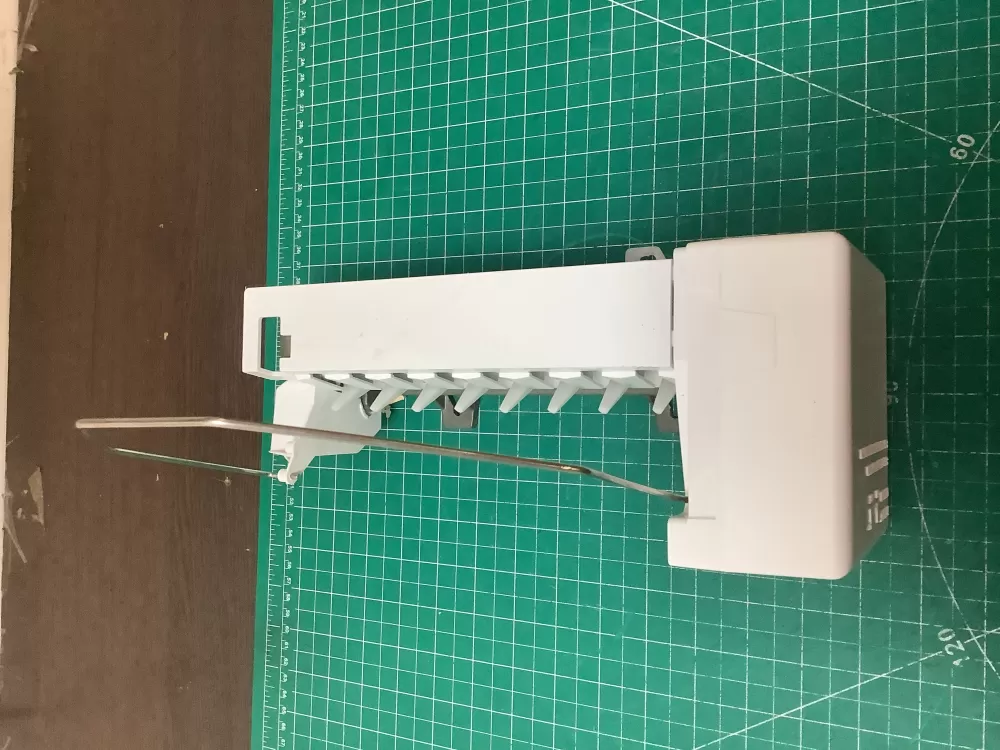 Whirlpool 62840045 Refrigerator Ice Maker Assembly AZ226860 | SLA134