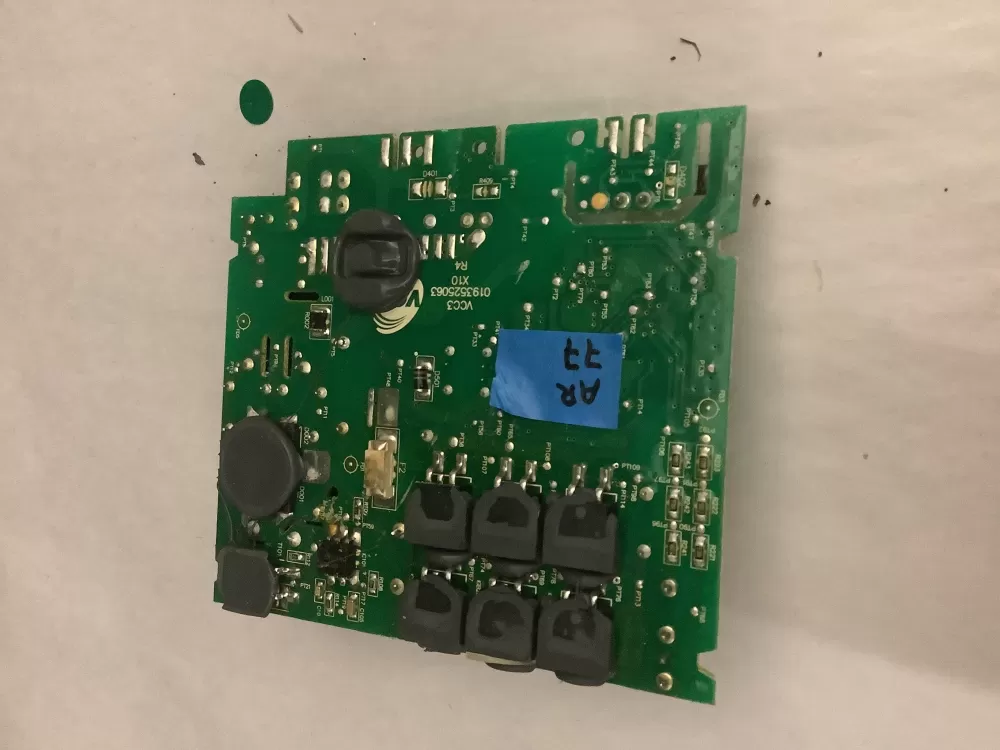 GE 219323004 10887202HZ Refrigerator Control Board Circuit