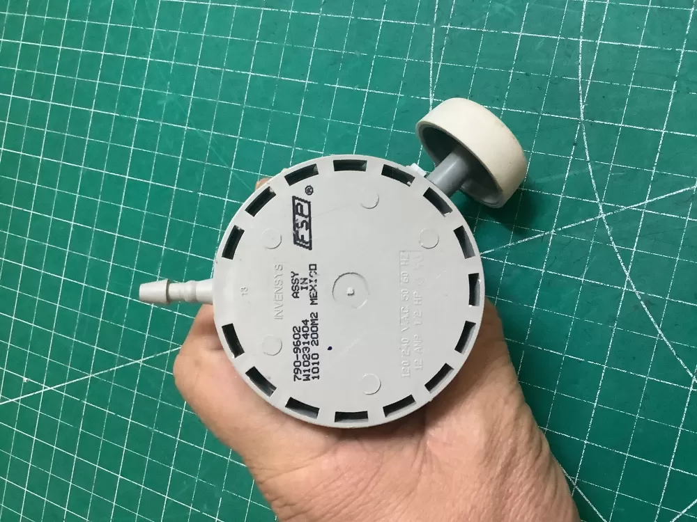 Kenmore WPW10231404 Washer Water Level Pressure Switch AZ220609 | SLA62