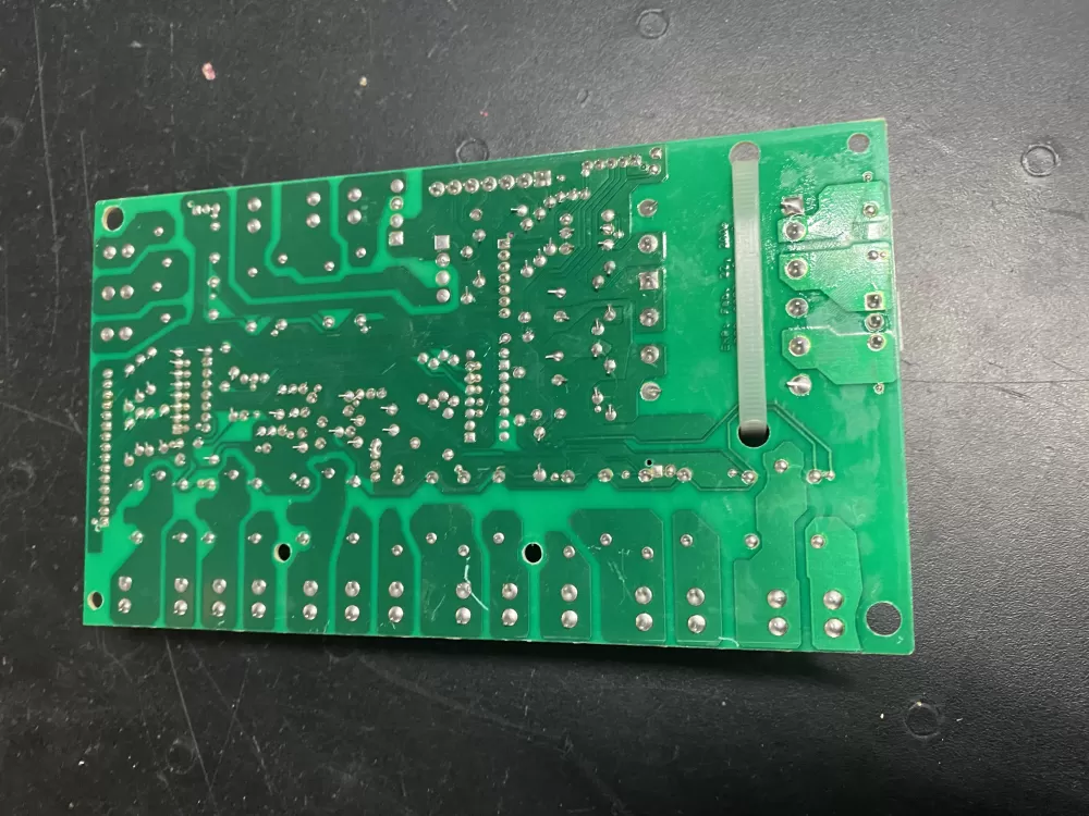 Electrolux 316442112A Range Oven Relay Control Board AZ15393 | BK628