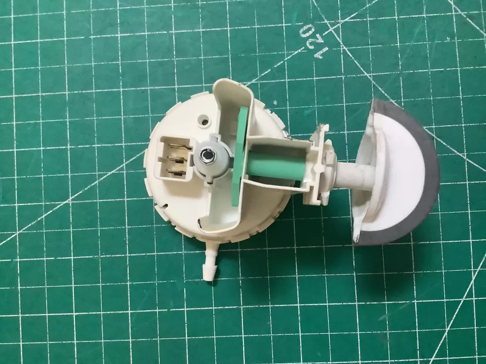 Water Level Switch W10231407 AZ220620 | SLA95