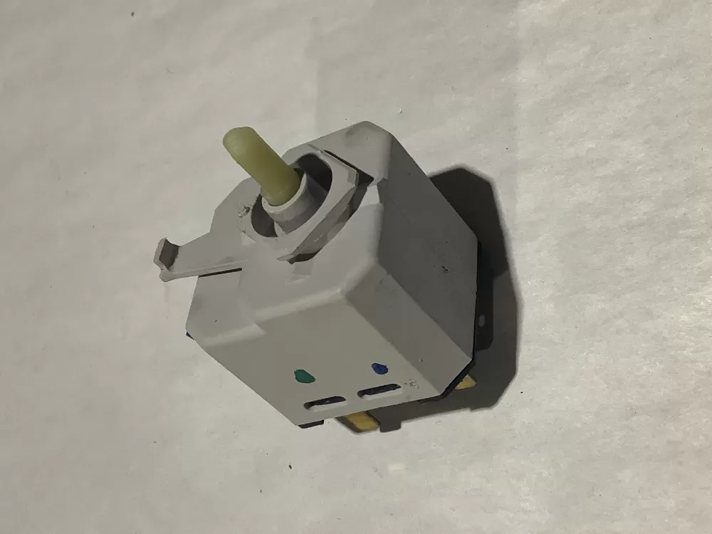 Crosley  Kenmore  Maytag  Whirlpool W10117655 WPW10117655 Dryer Crosley Control Board Start Switch