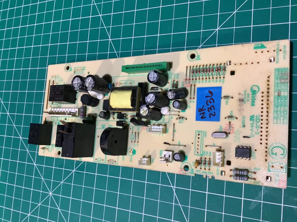 Frigidaire MD12011LH1 Microwave Control Board  AZ130903 | NR2336