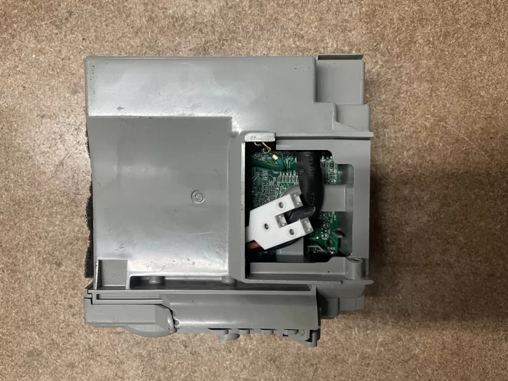 Bosch 00650436 519306058 Refrigerator Inverter Control AZ14277 | KM928