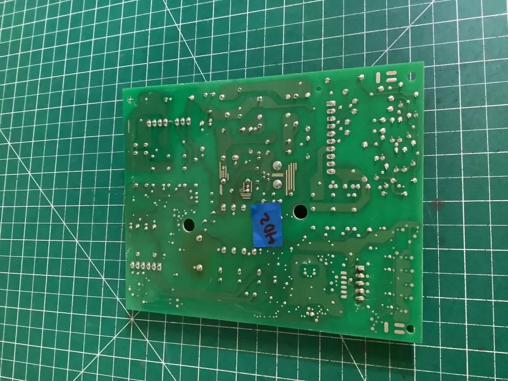 Whirlpool Maytag W10312695B Refrigerator Control Board AZ171741 | NR402