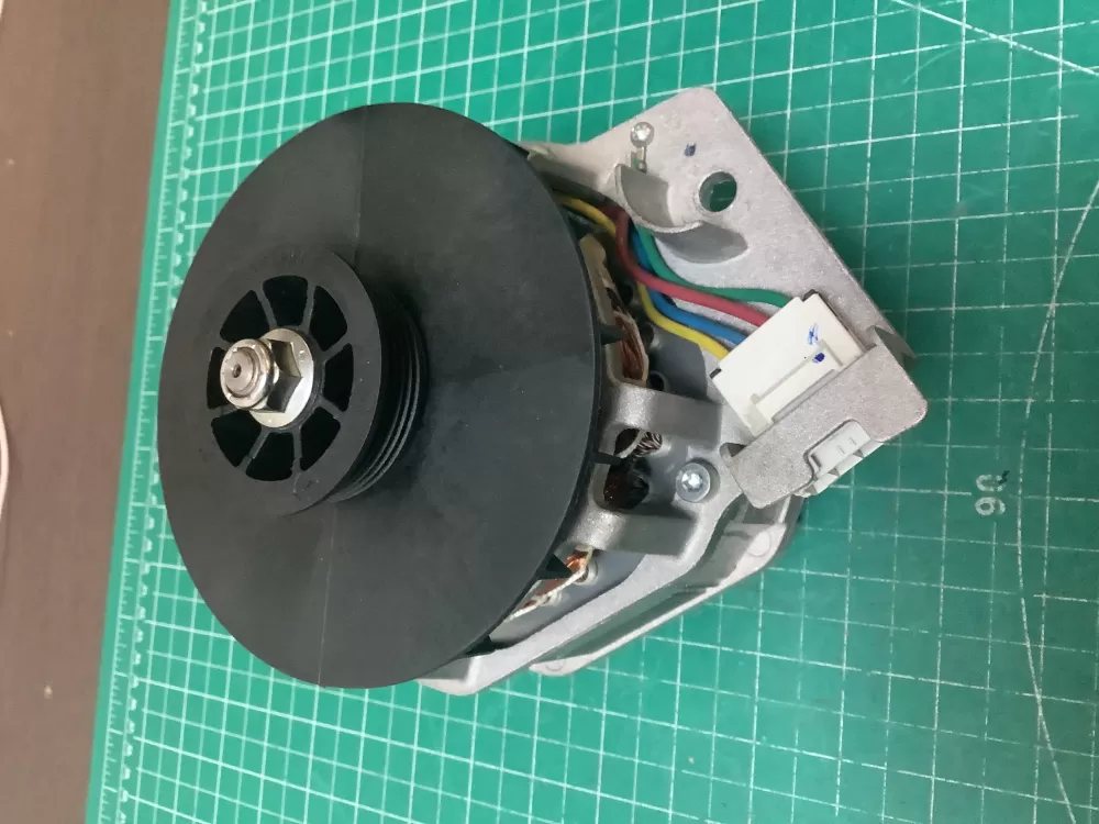 GE 290D1182 Washer Drive Motor AZ224196 | SLA346