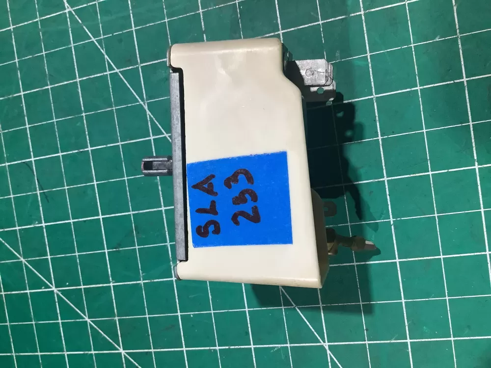 GE Hotpoint Kenmore 191D5452P001 Range Switch AZ136295 | SL253