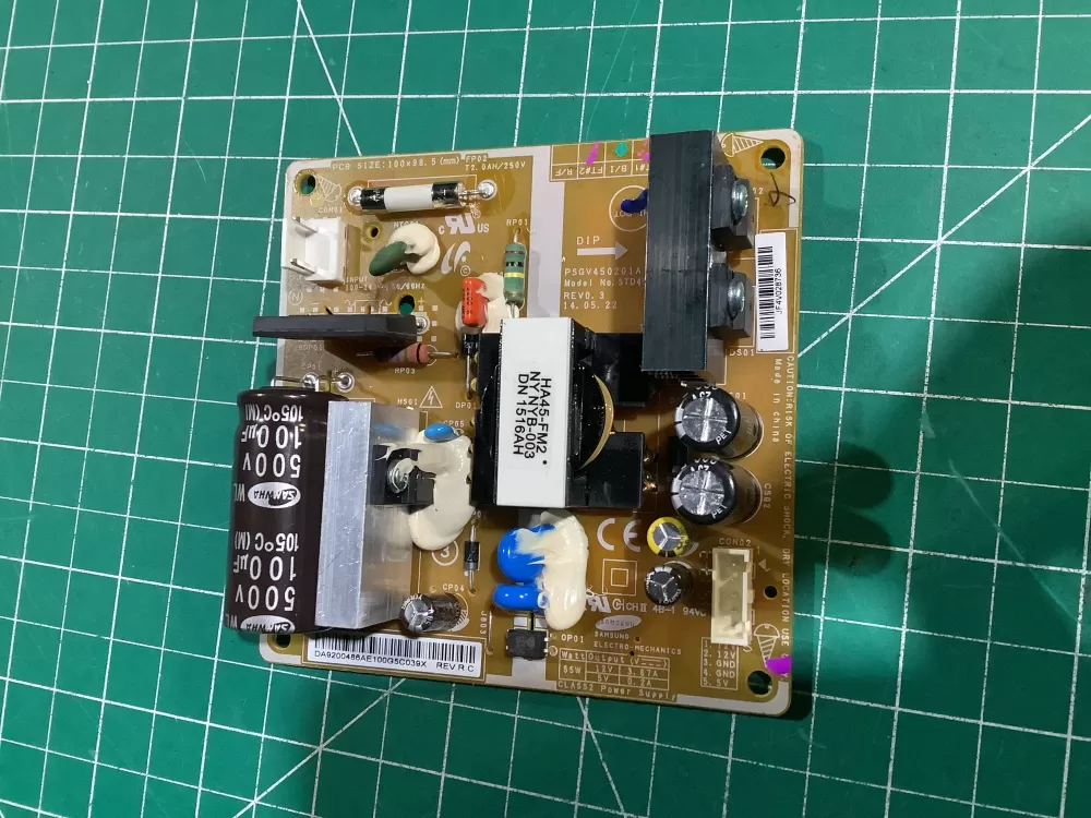 Samsung DA92 00486A Refrigerator Control Board AZ144278 | NR2427