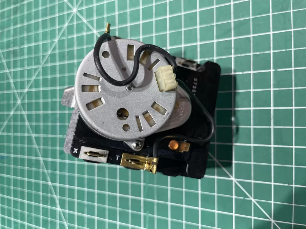 GE 212D1233P012 WE4M364 Dryer Timer AZ153265 | KM644
