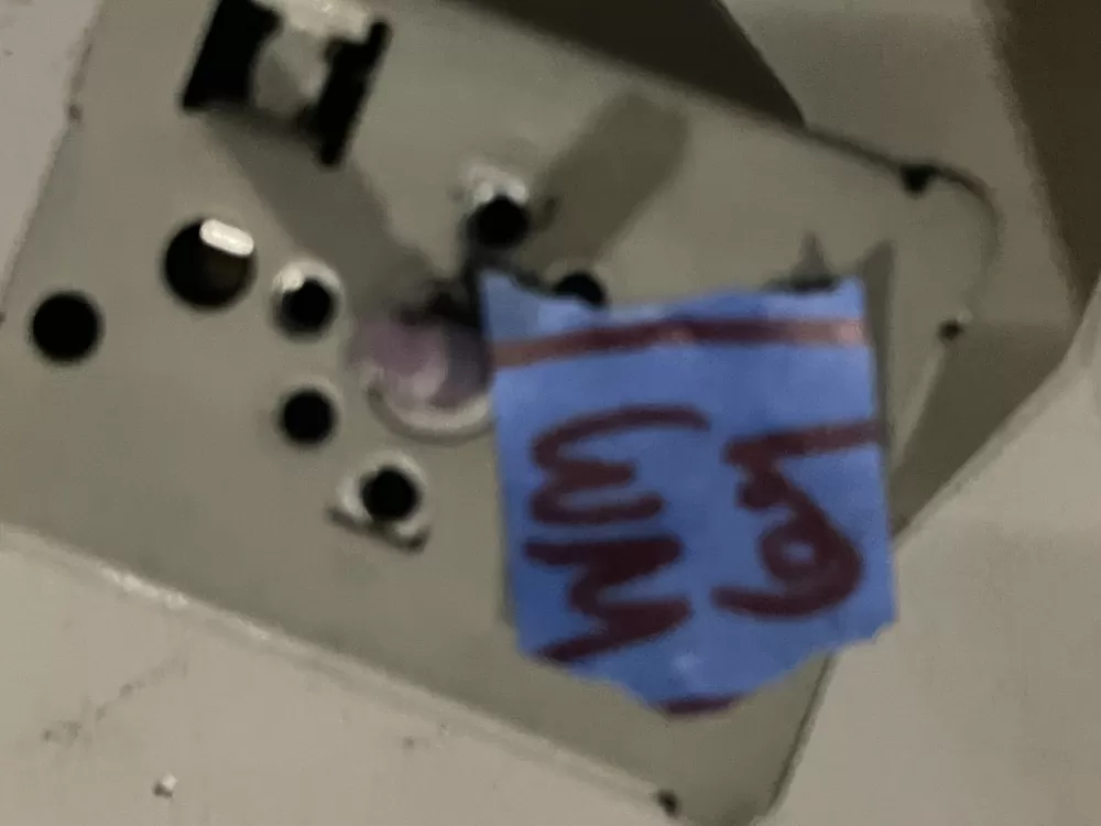 GE Whirlpool Kenmore CTL007 KS811512 Range Oven Burner Switch AZ34807 | Wm69