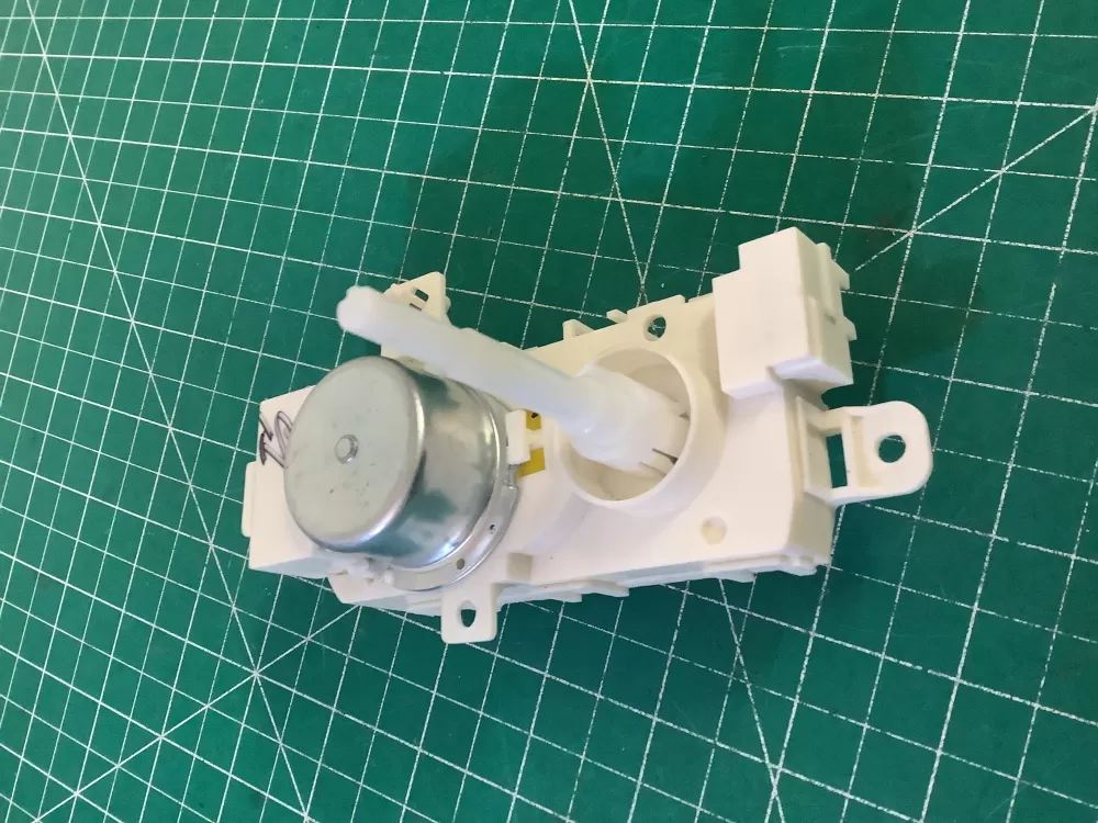 Whirlpool  KitchenAid  Kenmore W10849439C Dishwasher Diverter Motor