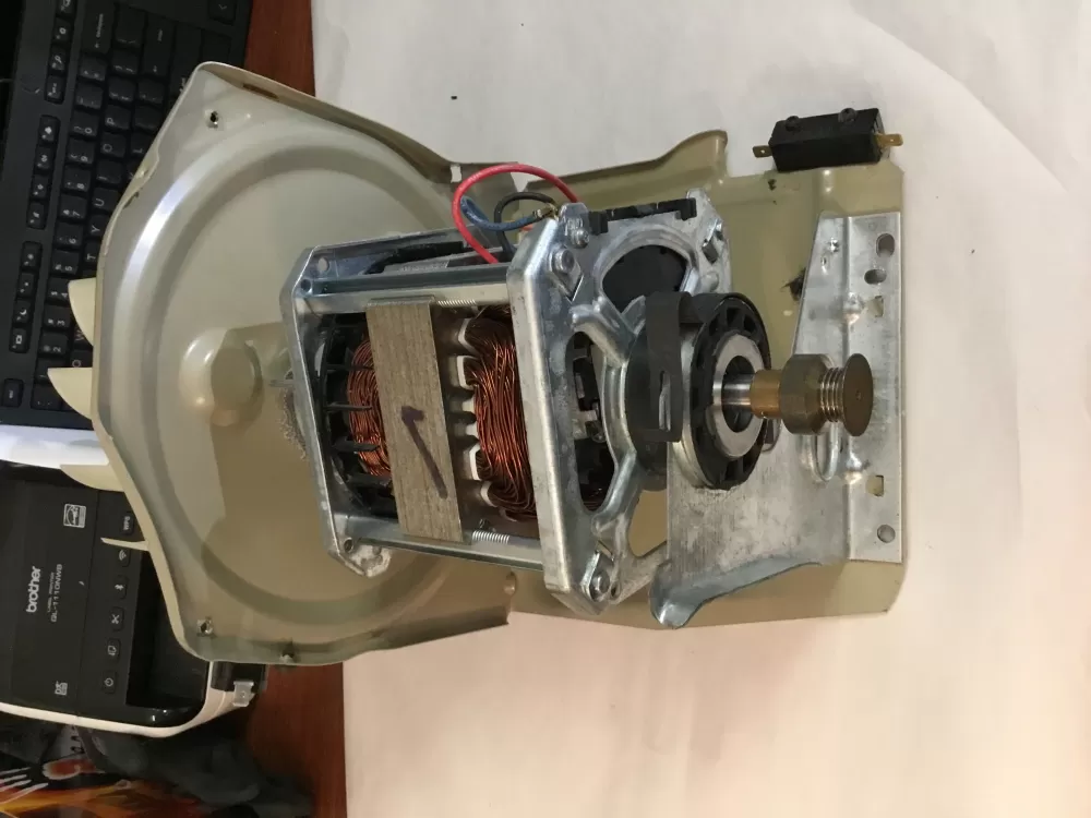 GE Frigidaire 212D1613G003 Dryer Motor AZ100065 | Sl112