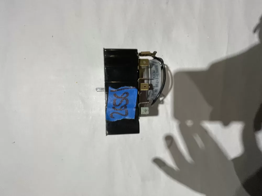 Frigidaire AP2144884 629639 148281 5303297177 Dryer Timer AZ186849 | KM2656