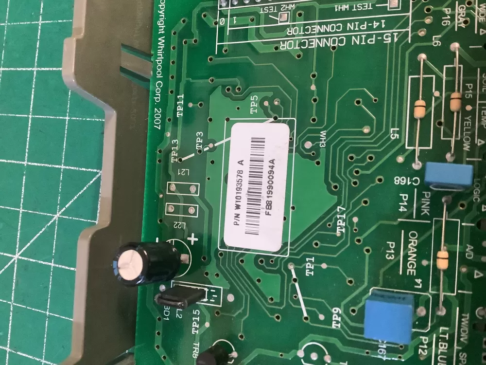 Whirlpool KitchenAid W10056352 Dishwasher Control Board AZ211605 | NR1768