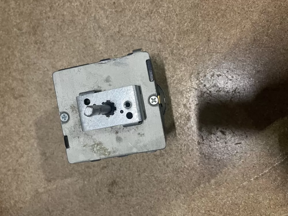 Whirlpool Maytag Magic Chef Admiral 2202150 Dryer Timer AZ25869 | KM82