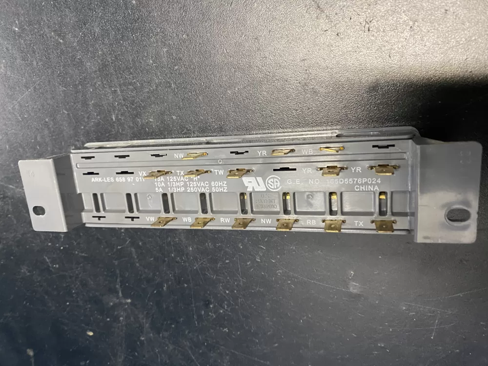 GE General Electric 165D5576P024 Dishwasher Push Button Switch AZ12897 | BK749