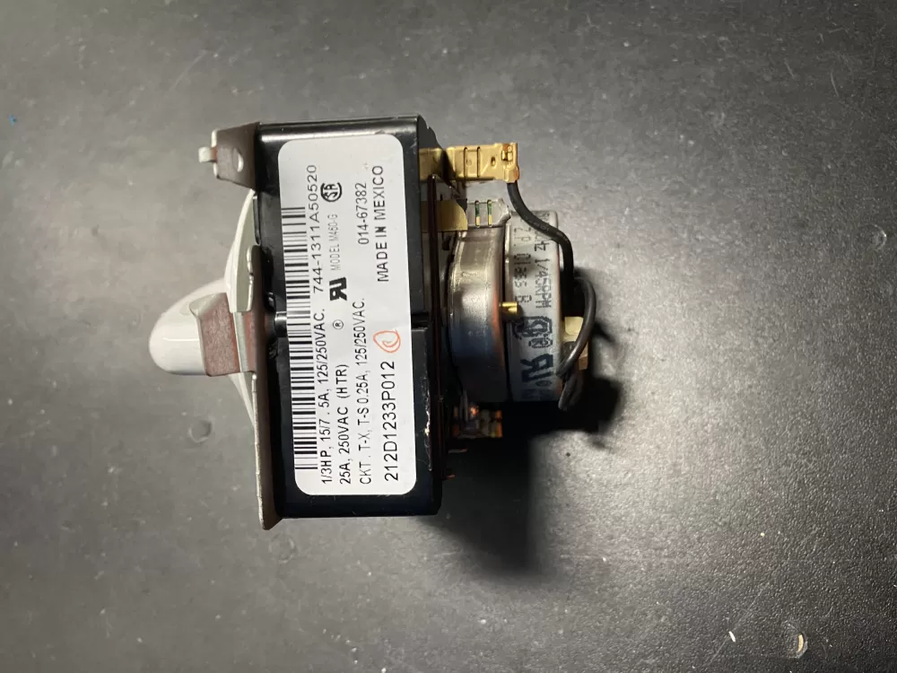GE 212D1233P012 WE4M364 Dryer Timer AZ23792 | BK757