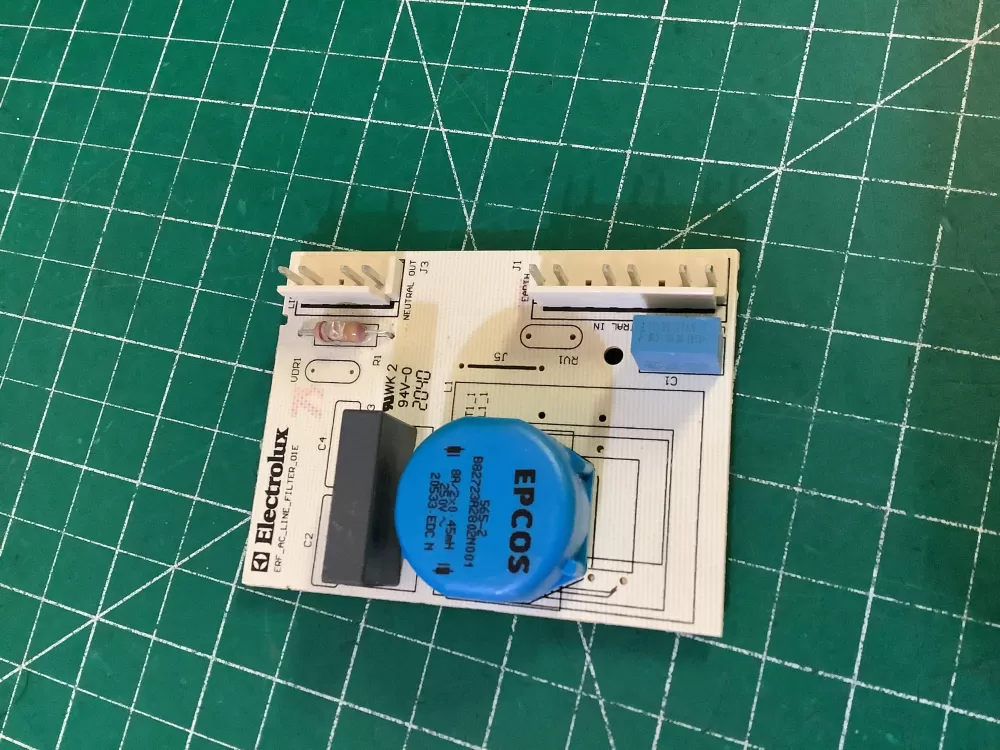 Frigidaire A05172504A Refrigerator Control Board