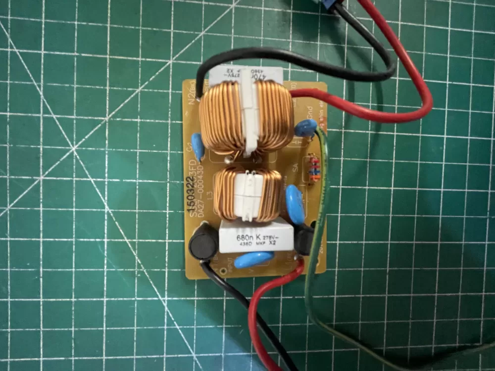 Samsung 00043D 00022B Refrigerator Control Board Noise Filter AZ187201 | KM2714