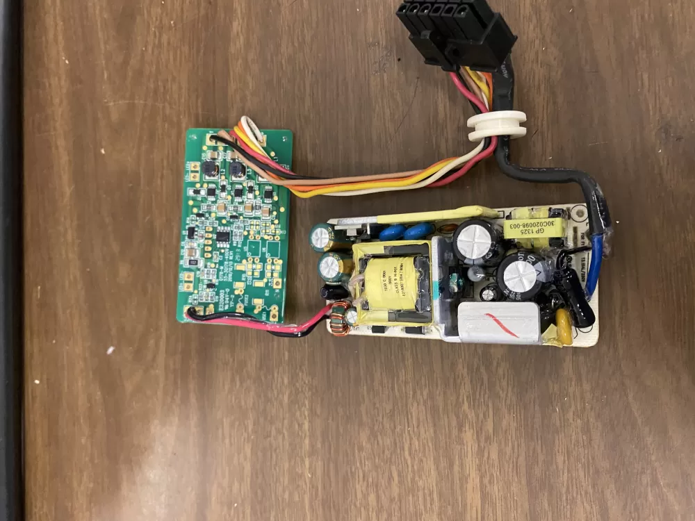 Whirlpool E320003 Refrigerator LED Control Board