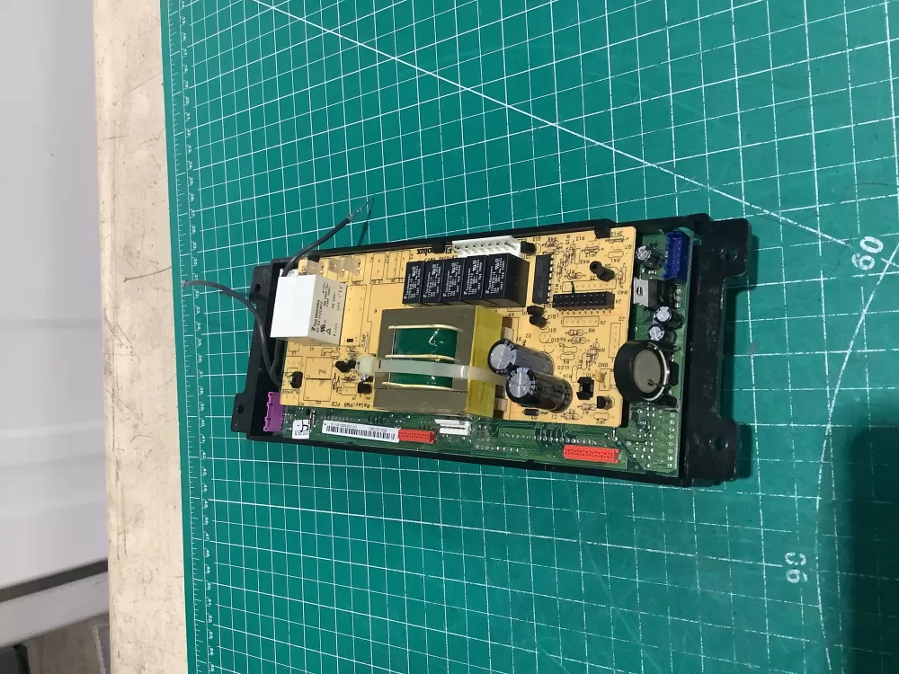 316577097 Frigidaire Range Board - Control