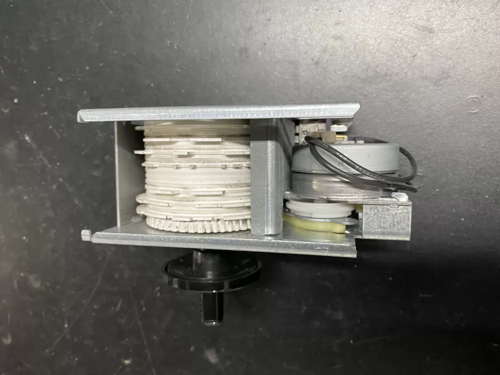 Westinghouse 148178-000-B Timer AZ20479 | BK1384