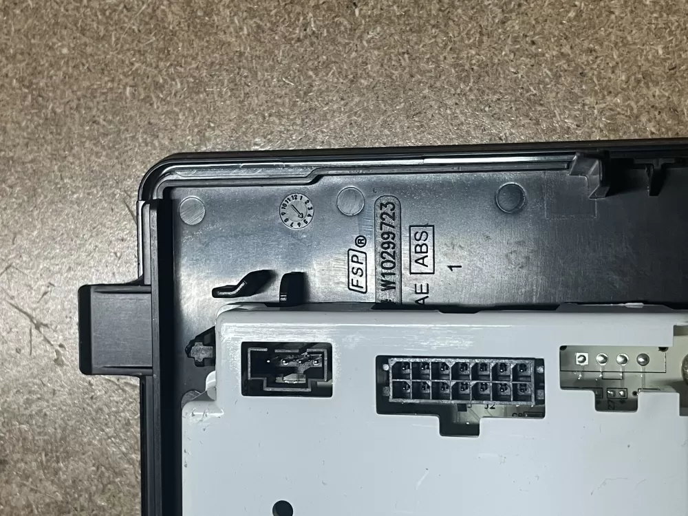 Whirlpool Maytag Amana Refrigerator Control Board AZ13218 | KM952