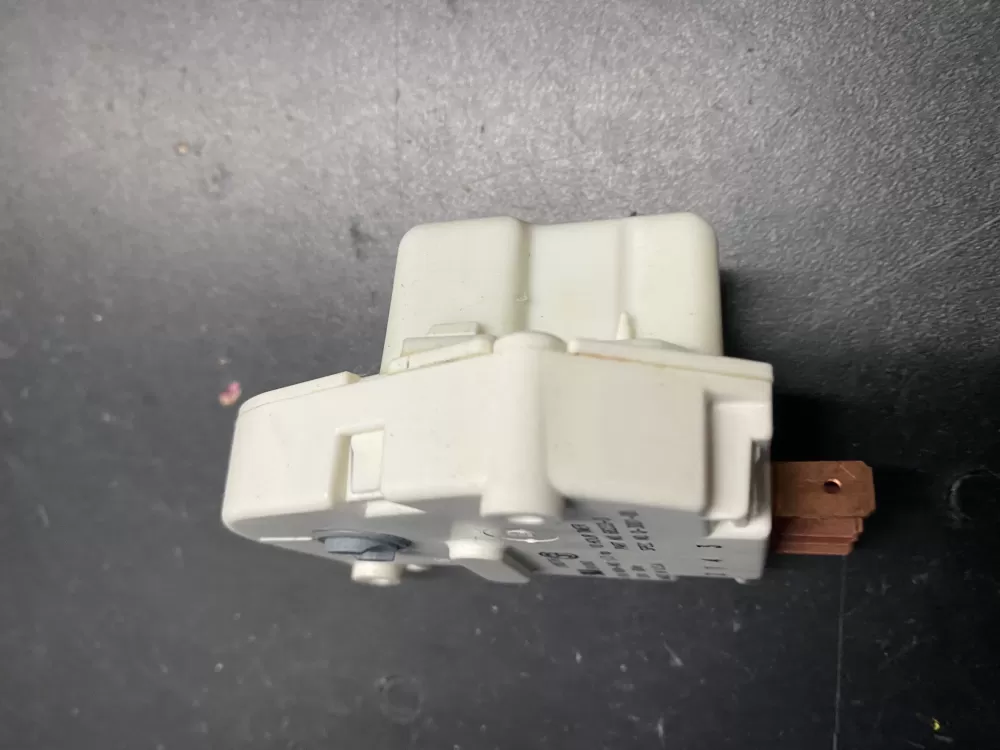 Maytag 63001580 Refrigerator Defrost Timer AZ16482 | BK822