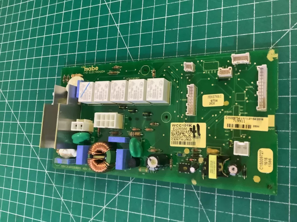 GE Hotpoint WCC101K Washer Control Board AZ195066 | NR658