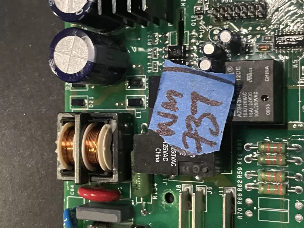 GE Control Board 200D4854G018 EBX1069P005 Fridge Main AZ25745 | WM739