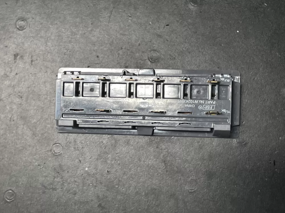 Whirlpool W10243995 Refrigerator Dispenser Switch AZ24134 | WM813