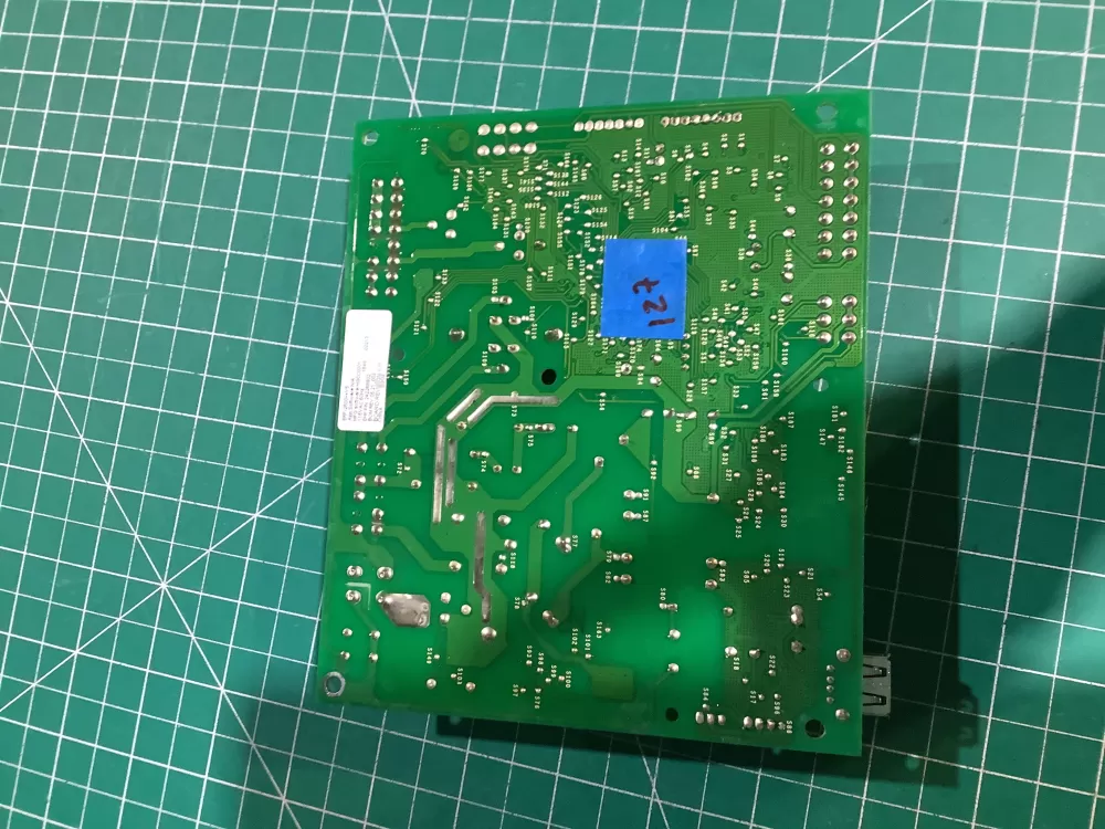 Frigidaire 242268902 Refrigerator Main Control Board AZ153138 | NR127