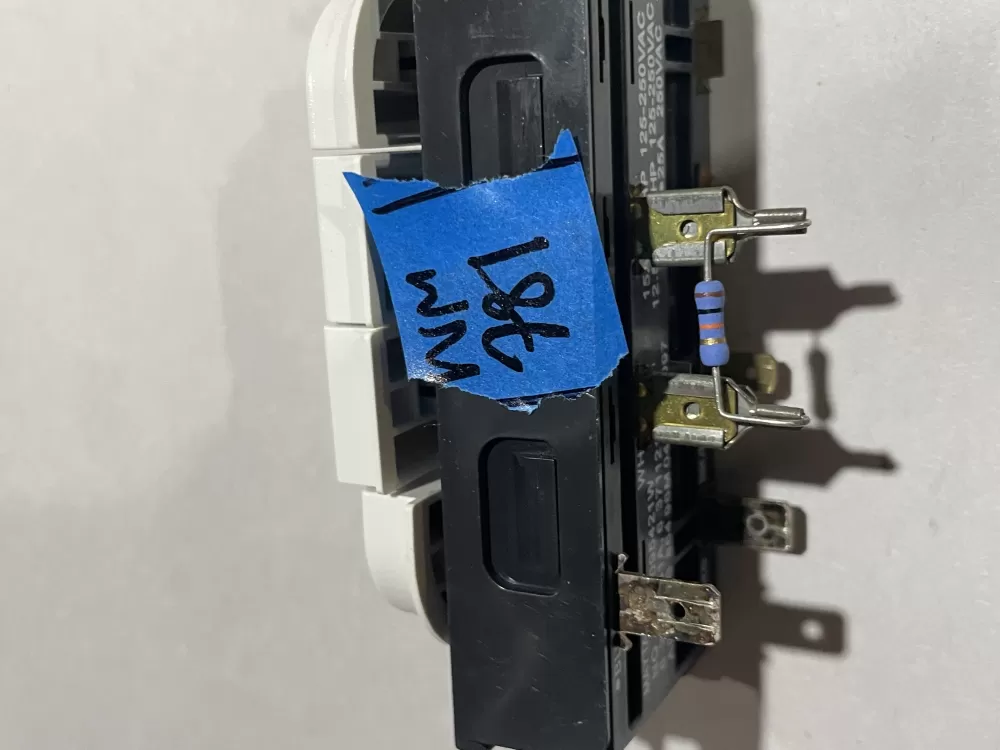 Maytag 6 3095431A Control Board Switch AZ185009 | Wm781