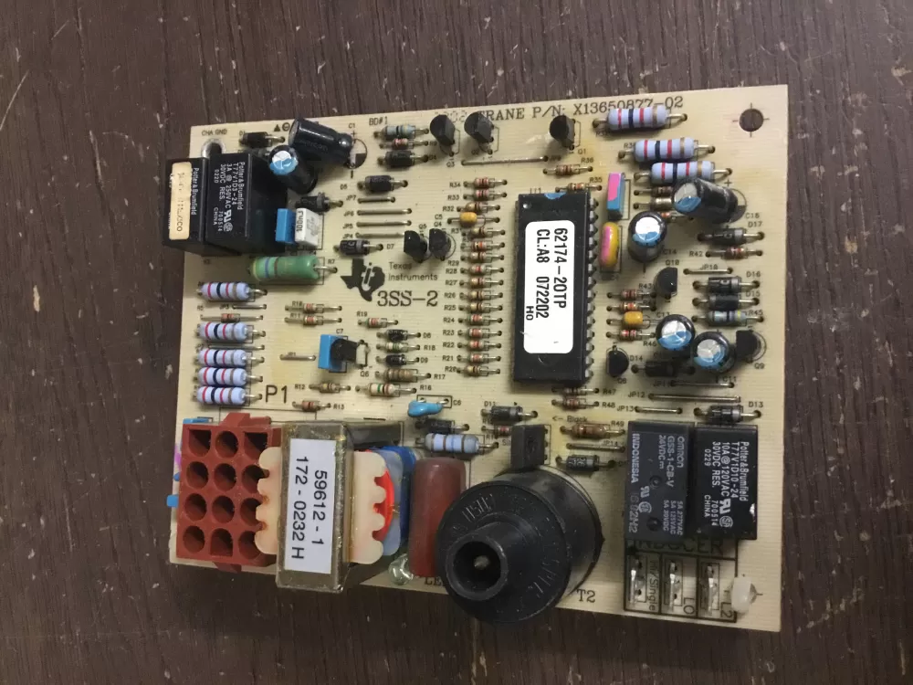 Emerson X13650877-02 553580 Furnace Control Board AZ19500 | NR176