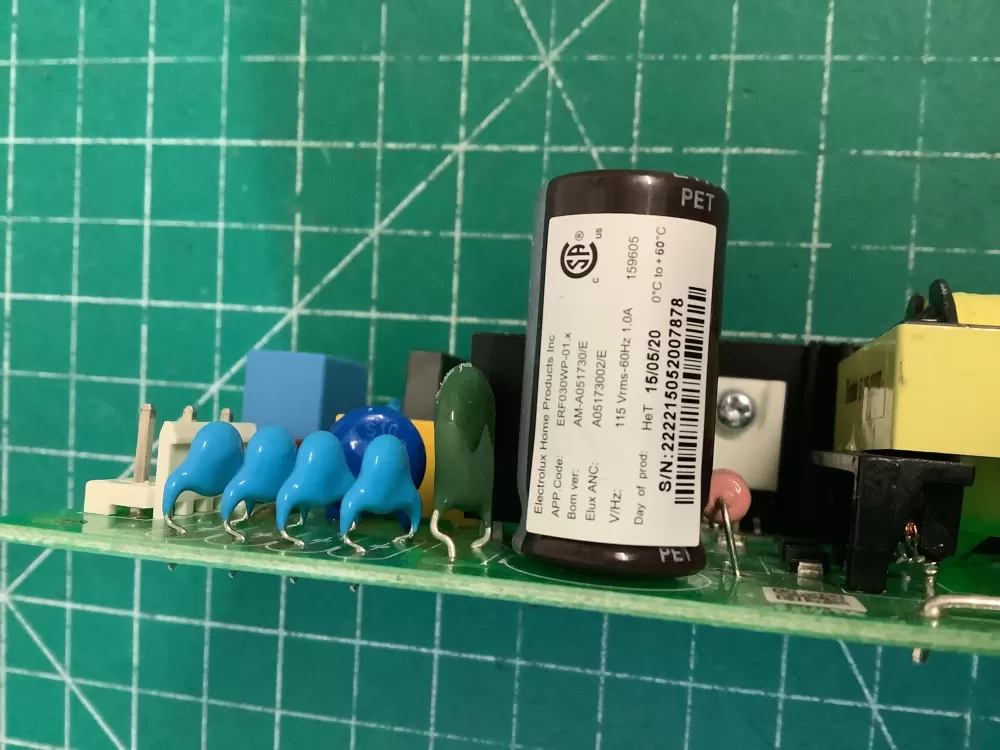 Frigidaire A05173002 Refrigerator Control Board AZ225353 | NR326