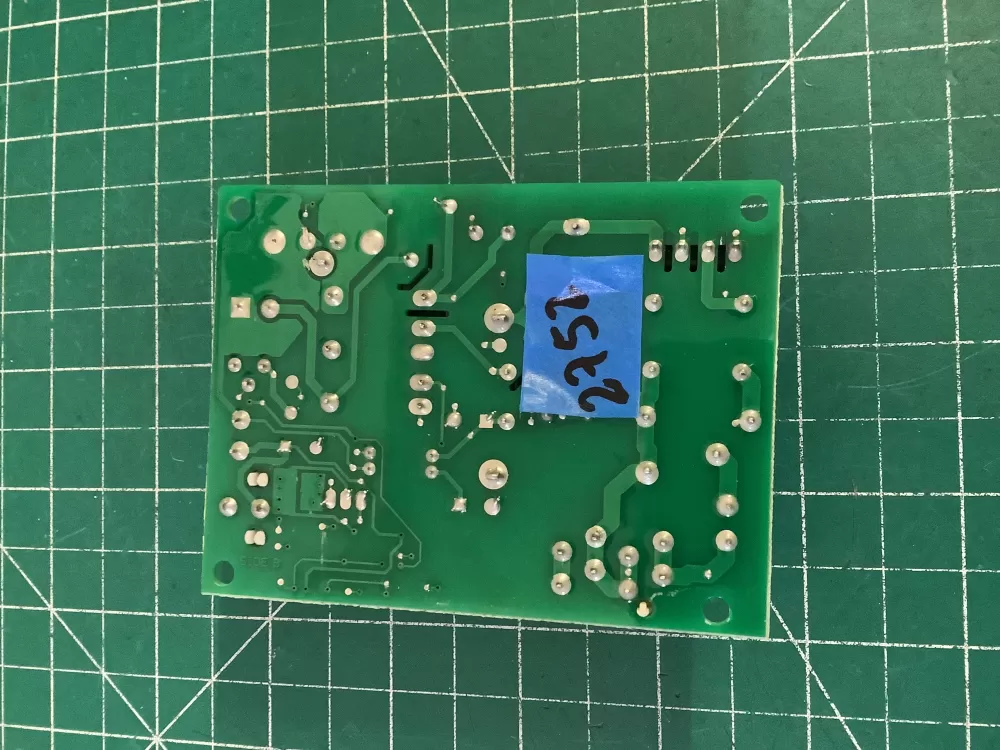 Whirlpool KitchenAid Kenmore Refrigerator Control Board AZ196990 | NR2752