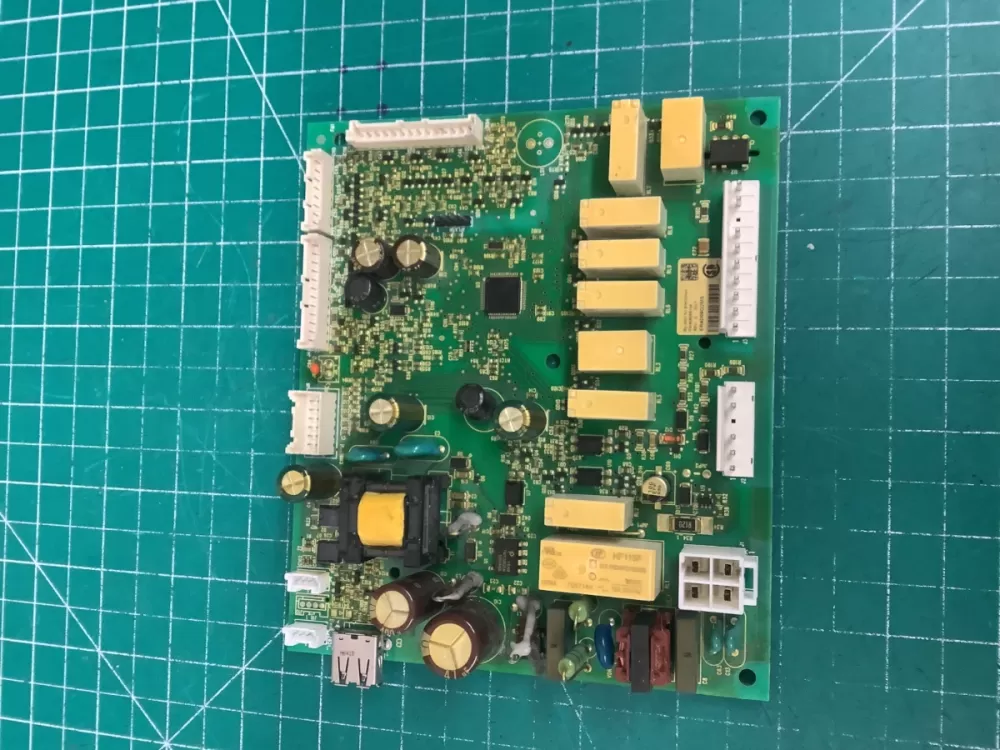 808069104 Frigidaire Refrigerator Board - Control
