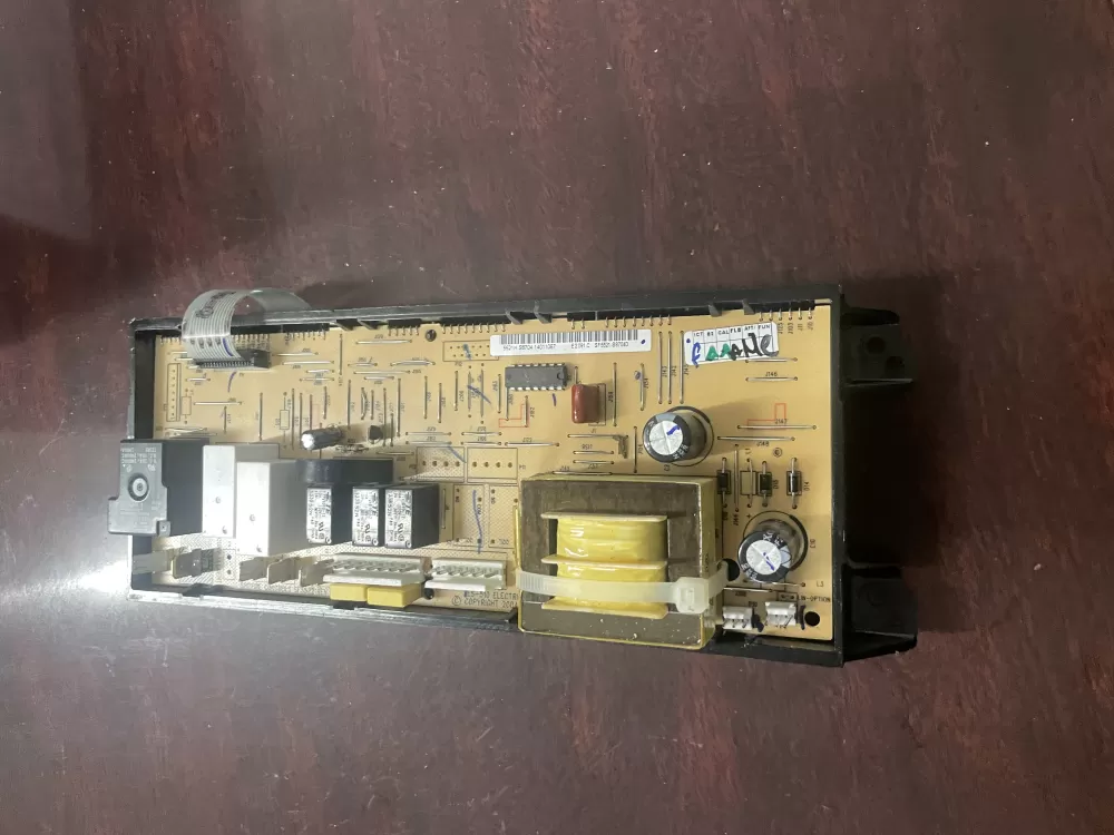 Electrolux SF5521-S8704 Range Display Control Board AZ61490 | Wm1936