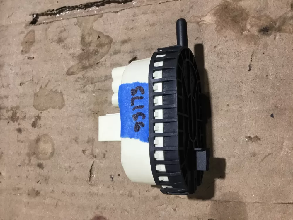 Amana  Whirlpool W10239066 W11413130 WPW10239066 W11417623 Washer Pressure Switch