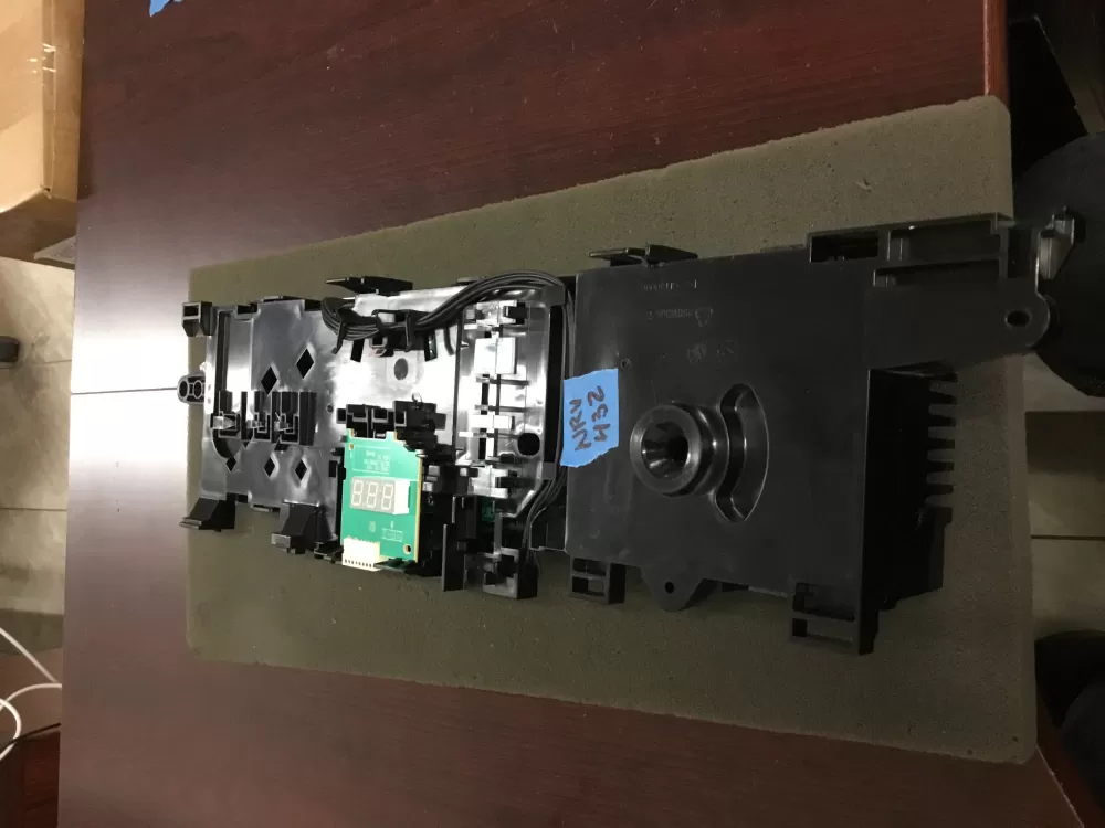 Bosch 9000401841 Washer Control Board Interface AZ91348 | NRV432