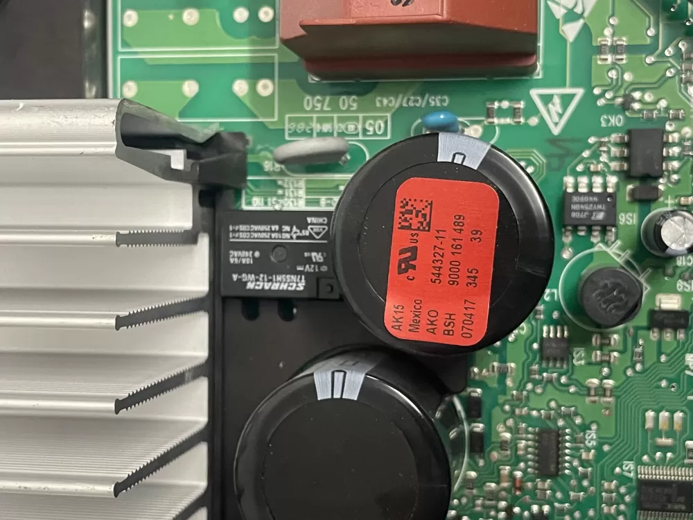 Bosch Washer Motor Control Board 9000 161 489 AZ207766 | KMV490