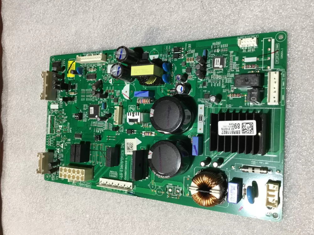 LG EBR81182789 Refrigerator Control Board AZ63706 | NRV566