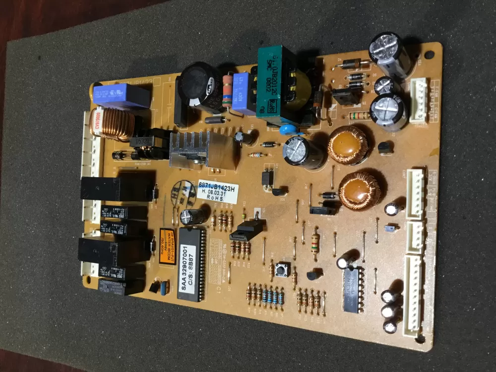 LG 6871JB1423H Refrigerator