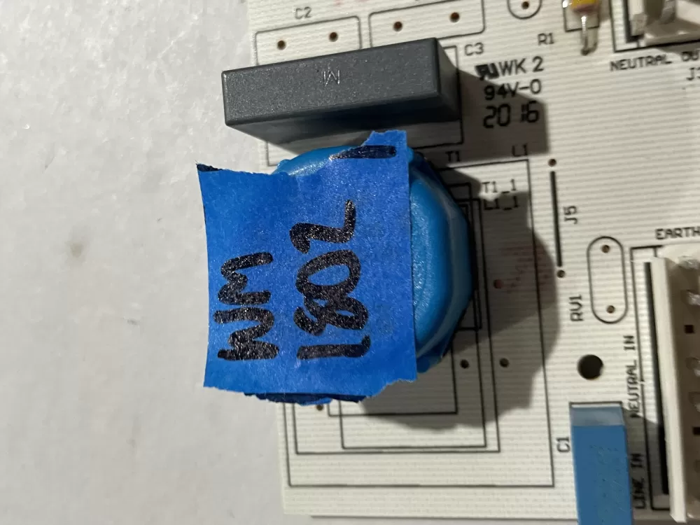 Frigidaire A05172504A Refrigerator Control Board AZ200650 | Wm1802