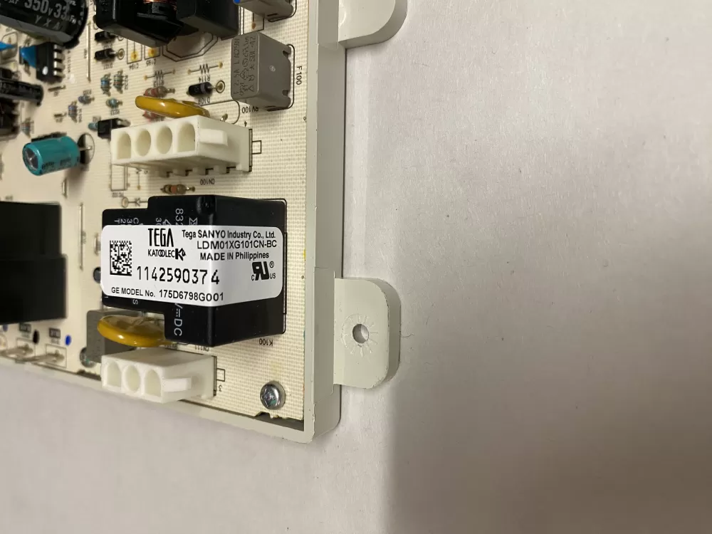 GE 175D6798G001 WE04M10011 Dryer Control Board AZ207067 | BKV919