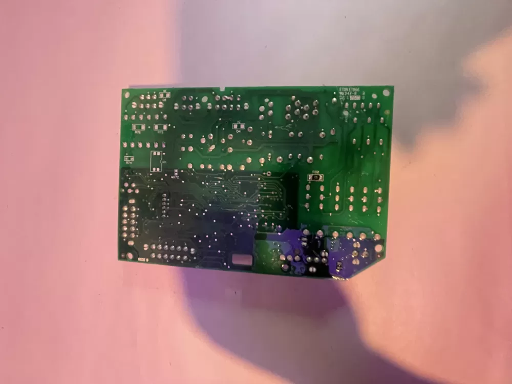 Maytag KitchenAid Jenn-Air Refrigerator Control Board AZ195342 | KM2751