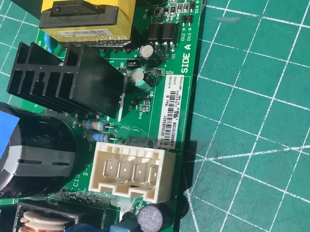 Whirlpool Maytag KitchenAid Kenmore Refrigerator Control Board AZ196063 | AR151