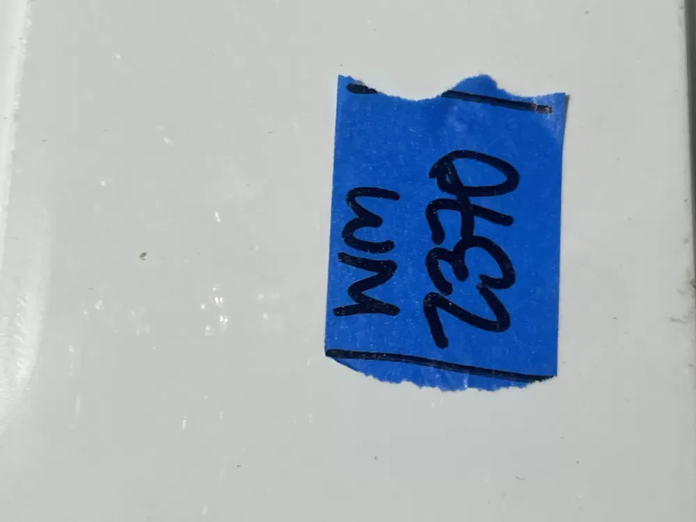 Whirlpool Maytag W10503278 Refrigerator Control Board AZ137920 | Wm2370